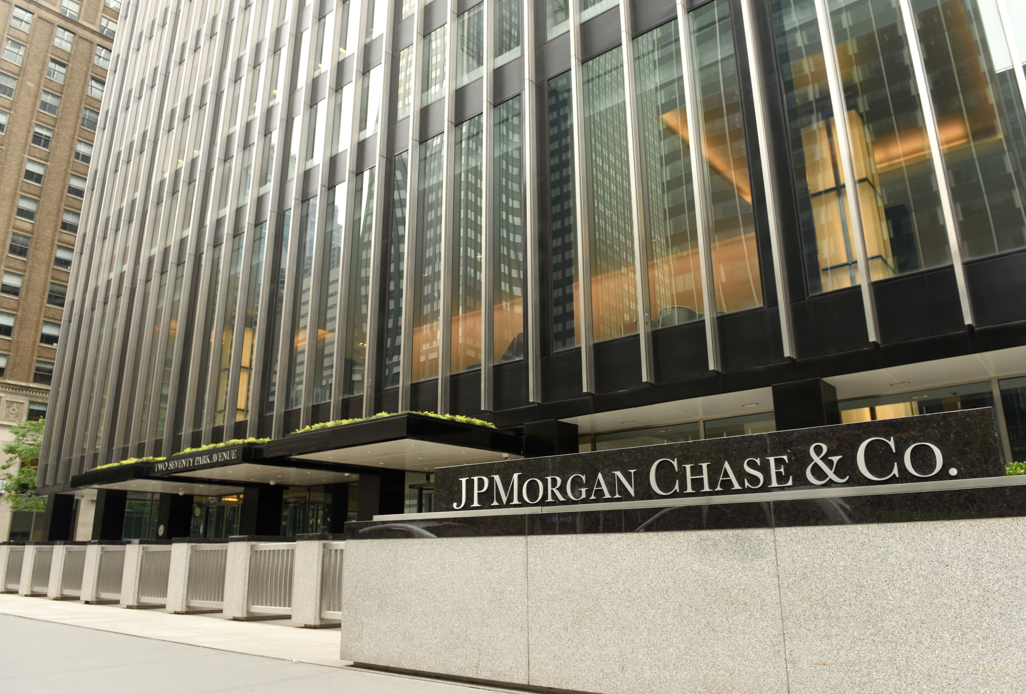 JPMorgan Chase: Unveiling the Benefits